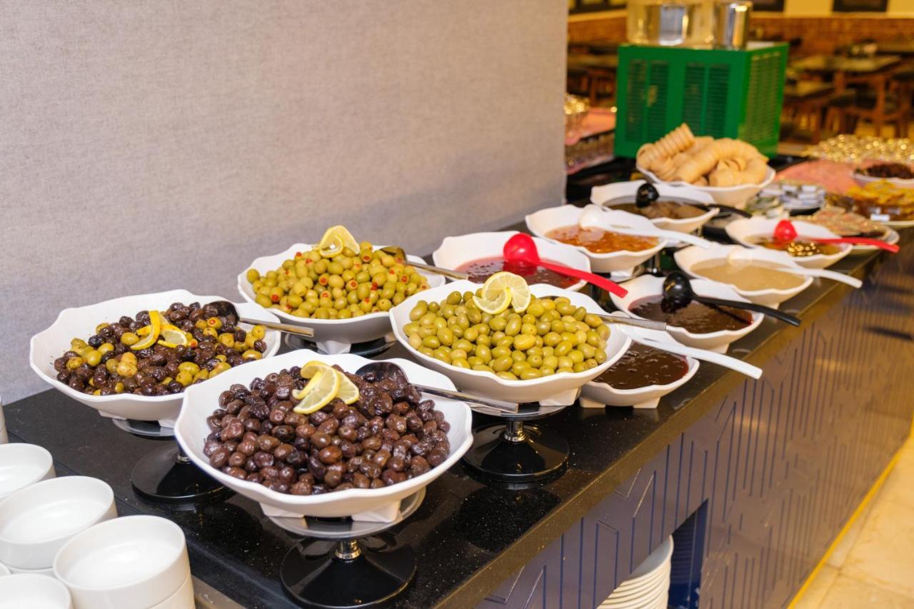 BW Izmir Hotel Измир Екстериор снимка