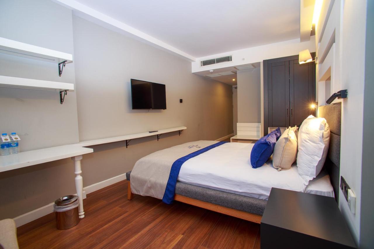 BW Izmir Hotel Измир Екстериор снимка